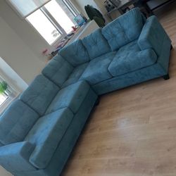 Sectional Couch , A Year And Half Old In Great Condition.
