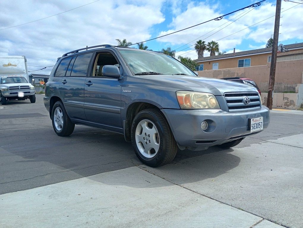 2004 Toyota Highlander