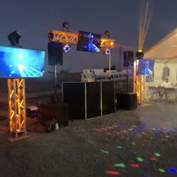 dj servicio disponible 