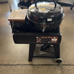 Grill with Charcoal Insert - Onyx Edition