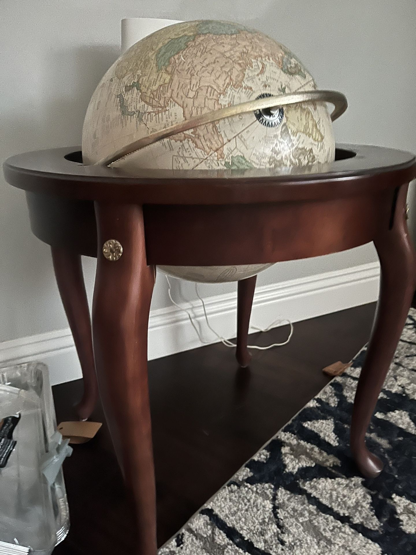 WORLD GLOBE WITH WOOD STAND