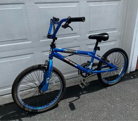 Crome 2.0 bike selling for cheap obo