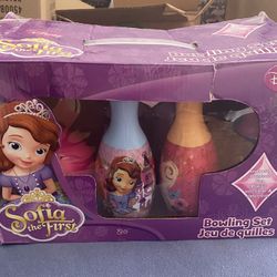 Sophia Bowling Set