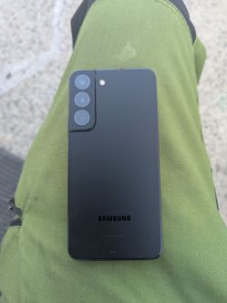 Galaxy S22 128gb 5G Unlocked new