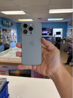 iPhone 15 Pro 128GB physical & E-sim Unlocked Excellent Condition
