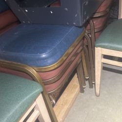 6 Metal Chairs