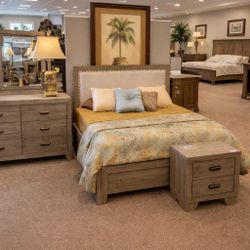 🇺🇸 NEW!! 4pc Bedroom Sets STILL IN BOX 📦 Delivery Avail 🚛🇺🇸