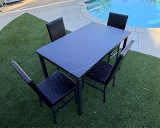 Comedor 4 sillas / table 4 chairs