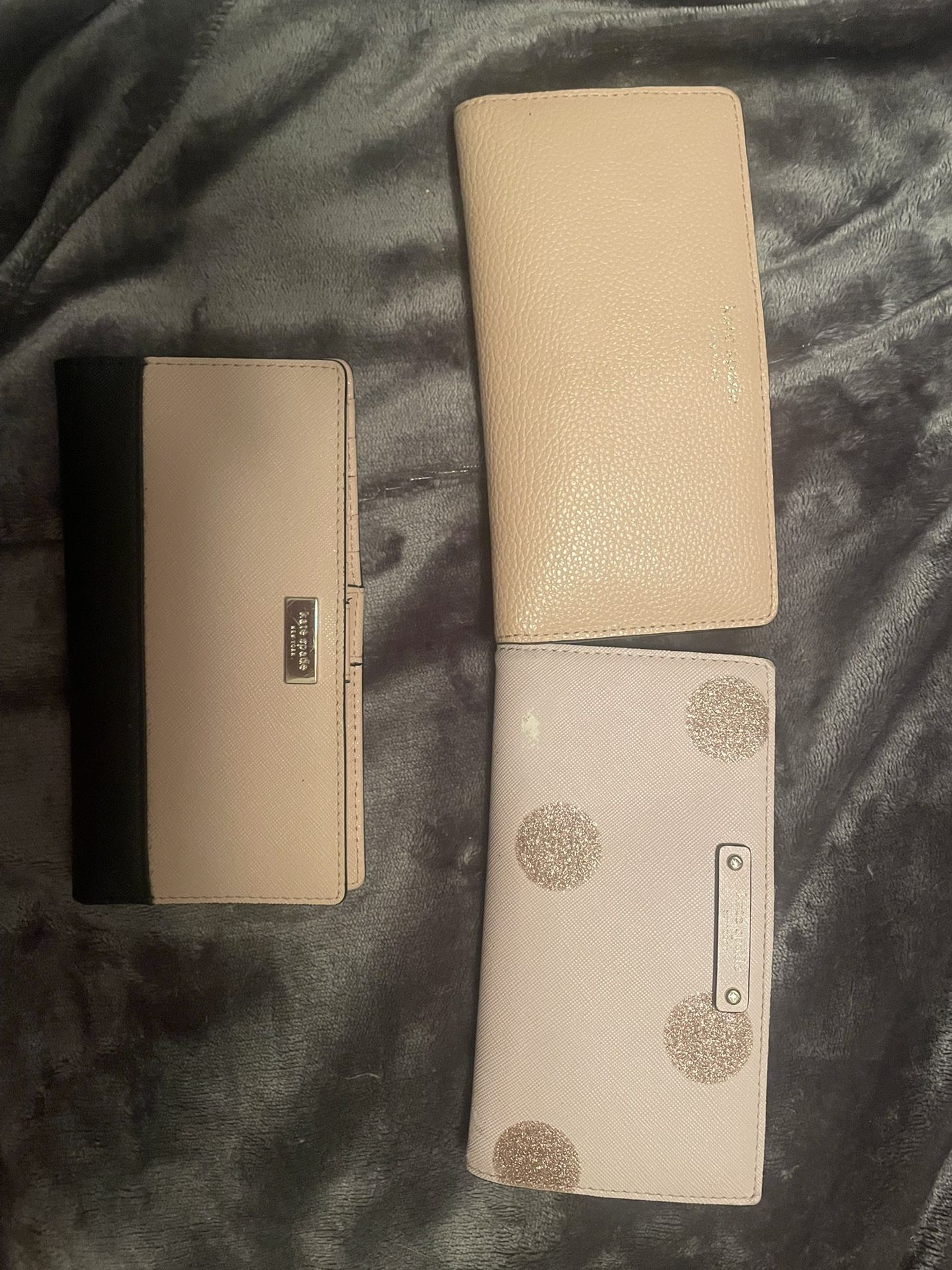 Kate Spade Wallets That Look New And U Choose What One You Want!!