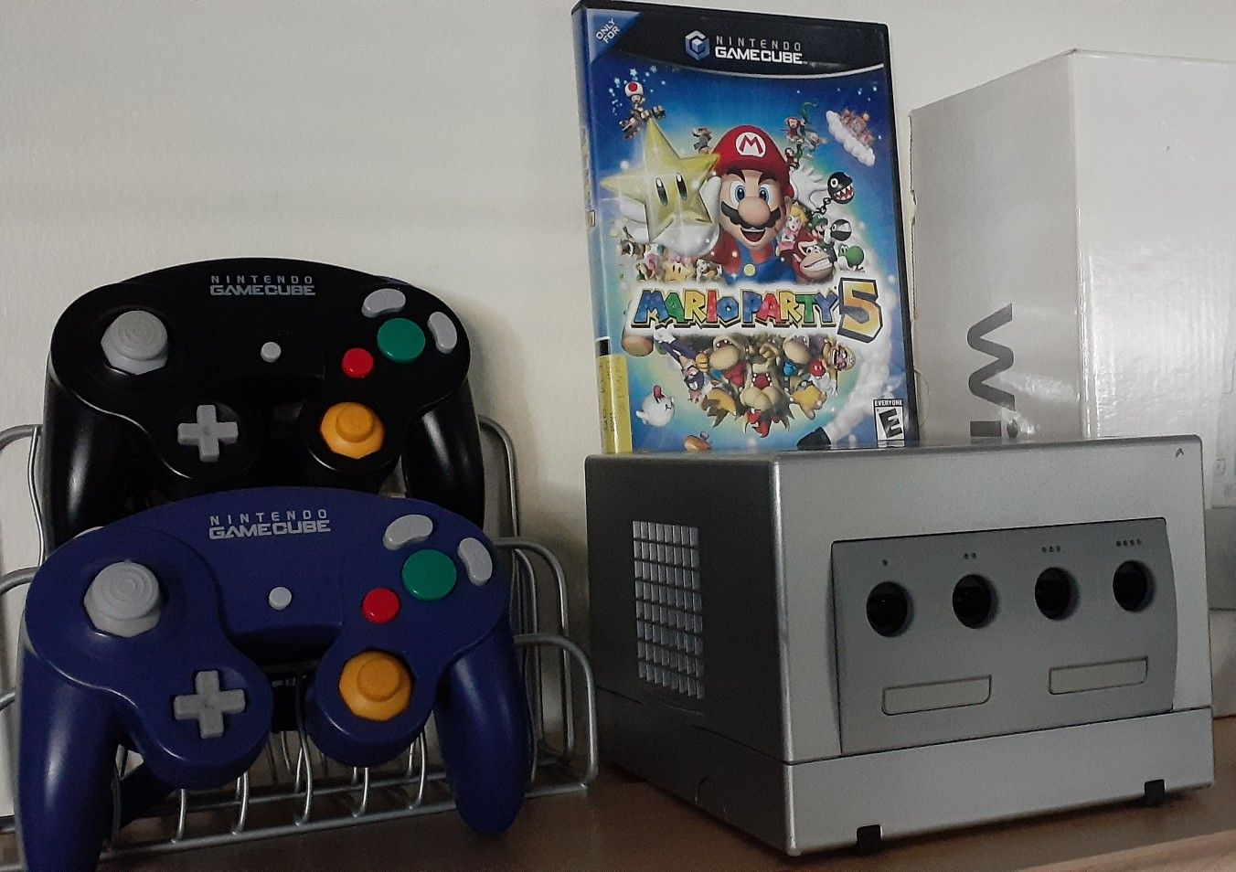 Nintendo Gamecube 3 Controllers and Mario Party 5