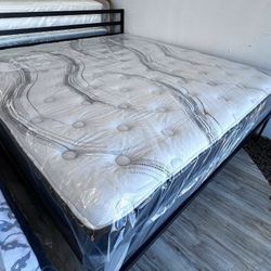 New Luxurious Hotel Quality King Mattress At Lowest Prices In Town. Made In Texas And Incredibly Comfy. Financing Available 