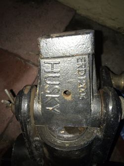 Husky RV Hitch w/stabilization bars