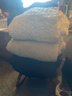 QUEEN SIZE COMFORTERS