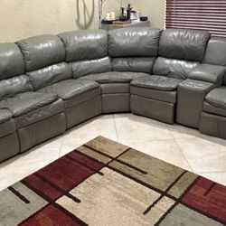 7 pc 4 recliners leather sectional couch