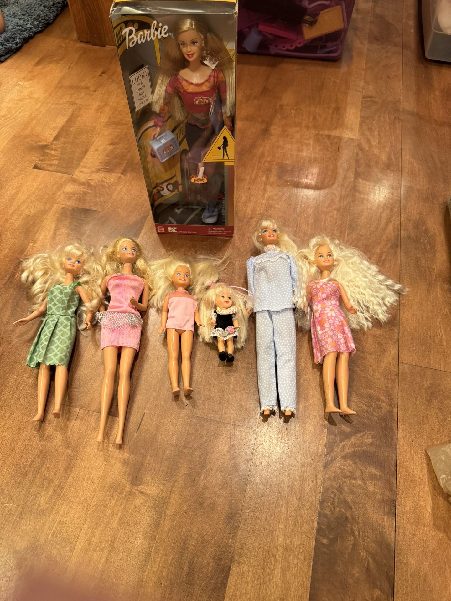Vintage Y2K 90s Barbie bundle shipping available