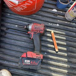 MILWAUKEE IMPACT DRILL M-18 Whit 6.0 18V LITHIUM BATTERY $100