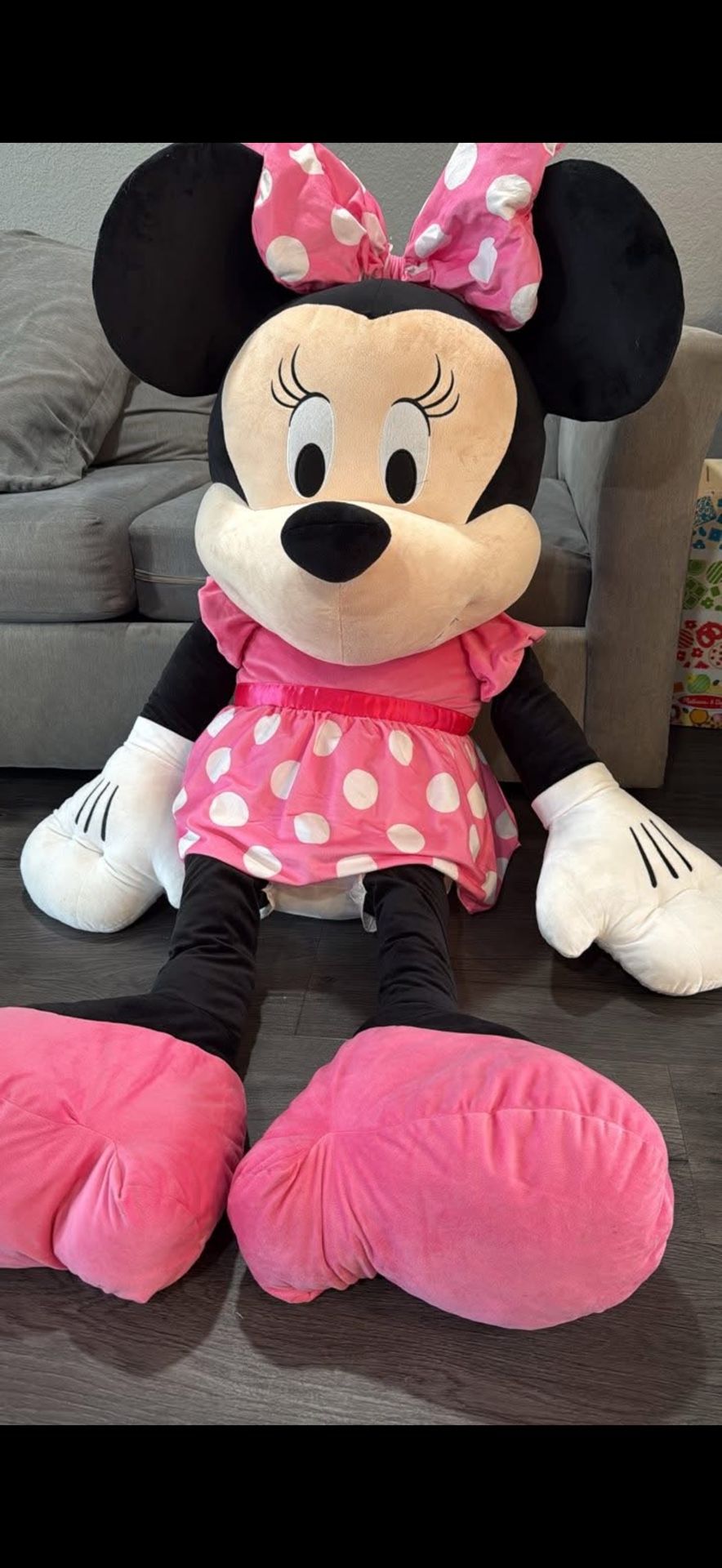 4 Foot Tall, Giant Minnie Mouse