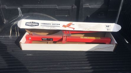 Laminate  cutter