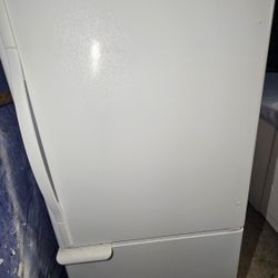 Maytag Refrigerator 