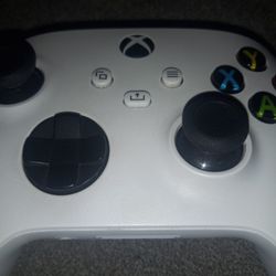 Xbox One Controller (READ DESCRIPTION!)