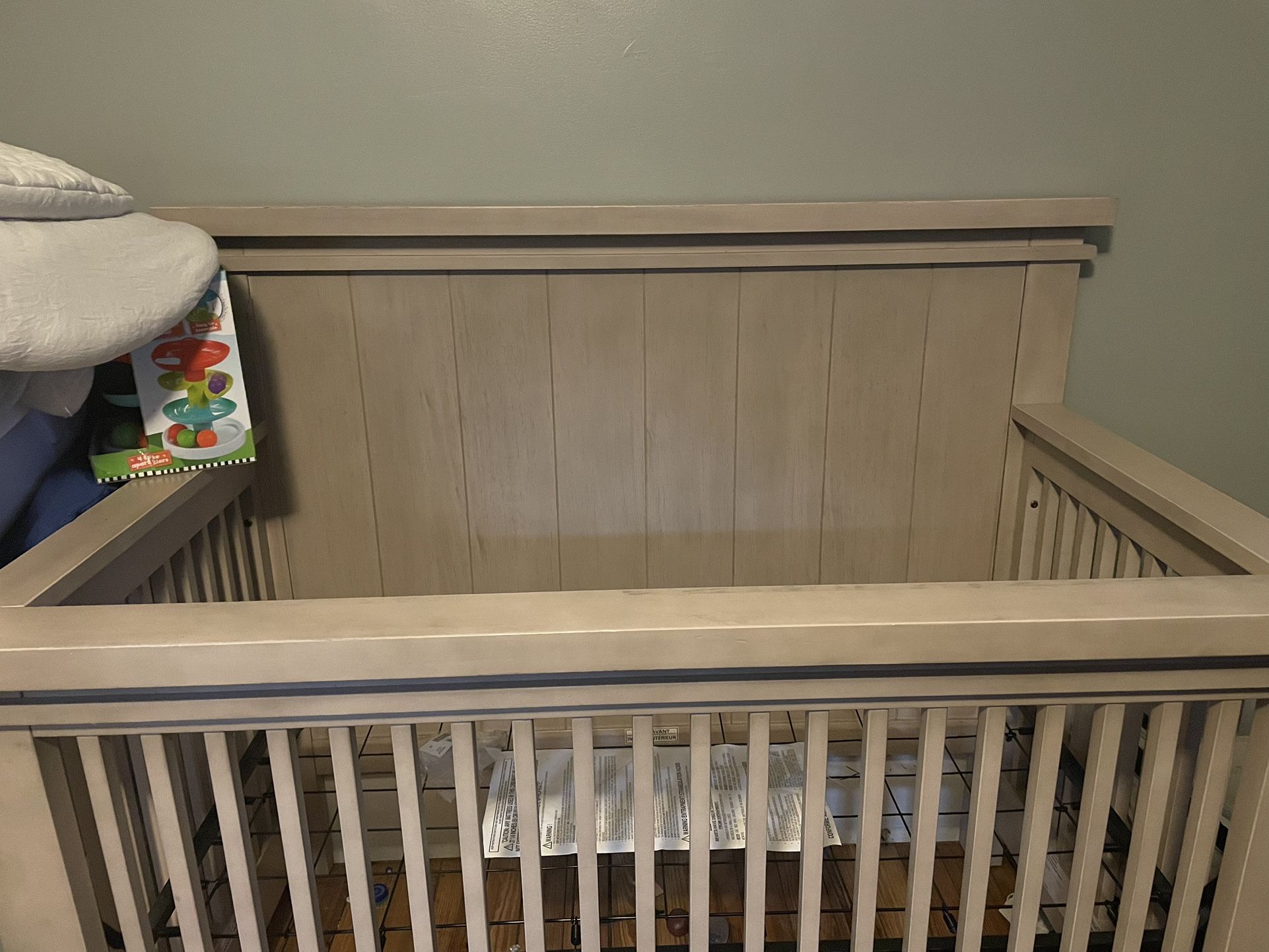 Crib And Twin Bed 