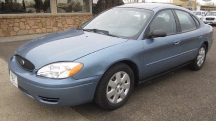 2005 Ford Taurus