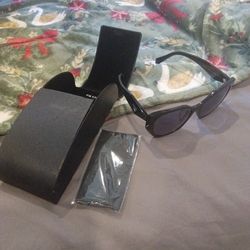 Prada Woman Sunglasses