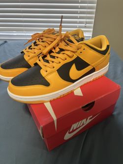 Golden rod dunks sz 11