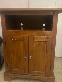 small cabinet TV media stand