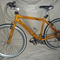 Loborghini  Torino Legenda  Size 26  Yellow Bike