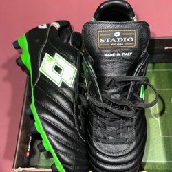 Lotto premium leather size 8.5 9 y 9.5 $120 each