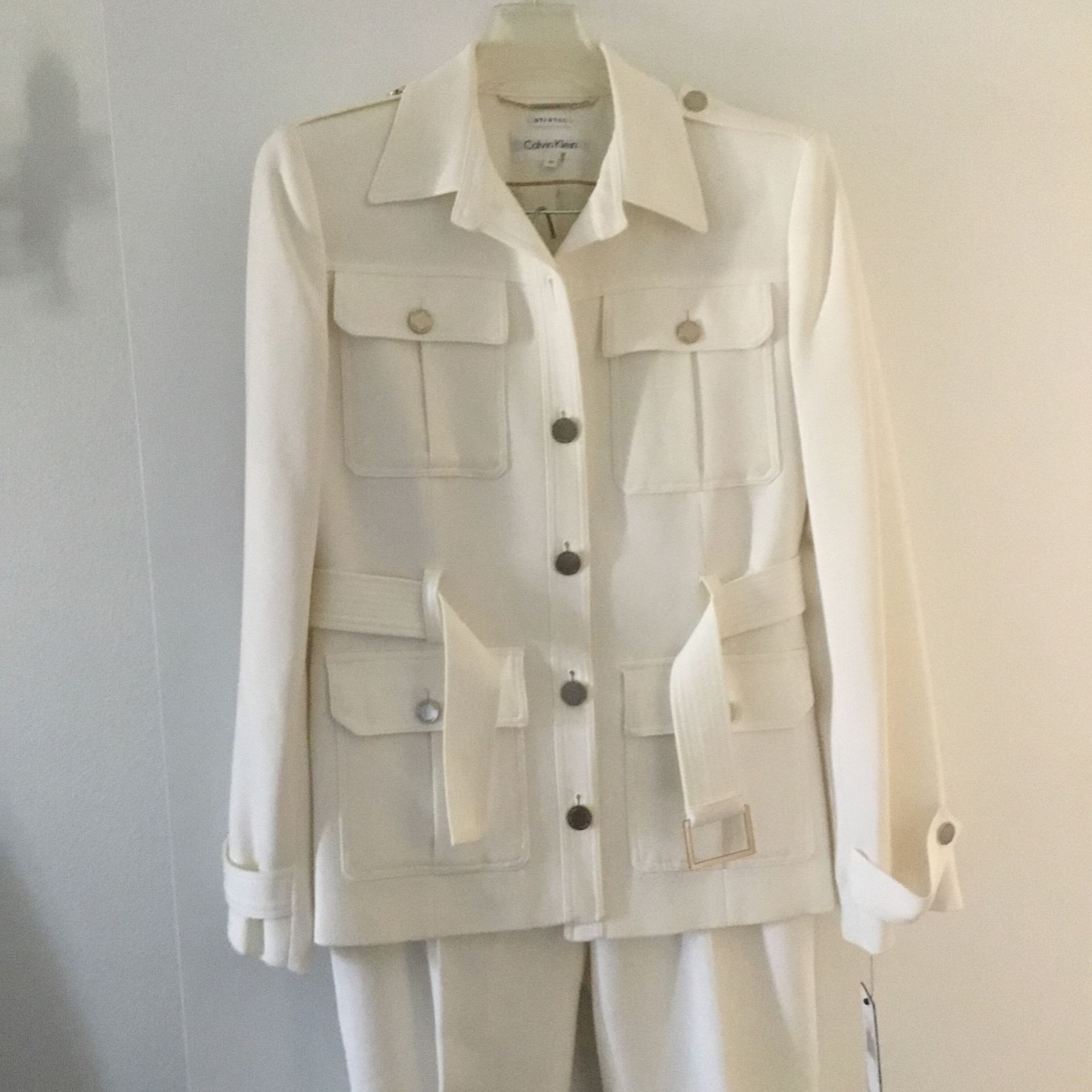 NWT CALVIN KLEIN Women’s stretch lined pants suit cream color size 10 With Belt Free White Leather Handbag