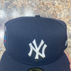 Bad Bunny New York Yankees Navy 59FIFTY Fitted Hat Nuevayol Size 7 3/8