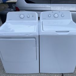 Hotpoint Set With Warranty.