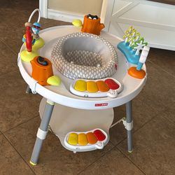 Skip Hop Activity Center
