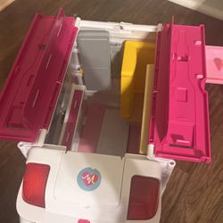 Barbie Ambulance 