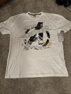 Marvel Avengers shirt: Size Medium