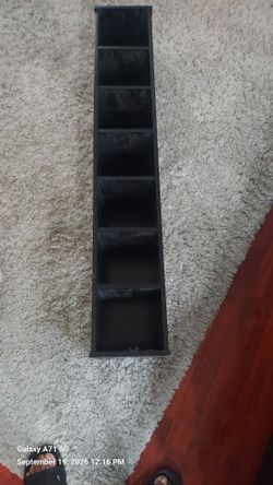 Slim media tower / CD storage shelf