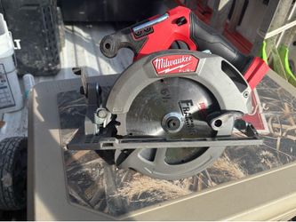 Milwaukee Skill saw