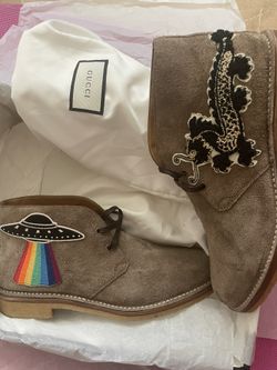 Gucci chukka boots