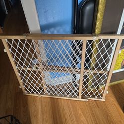 Baby/Dog Gate