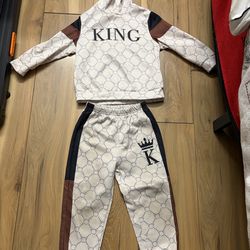 Toddler boy tracksuits and sweaters
