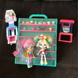 Shopkins With Case And Ultra Rare 