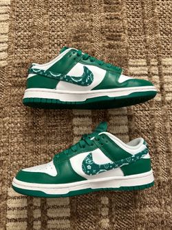 Nike dunk low paisley green