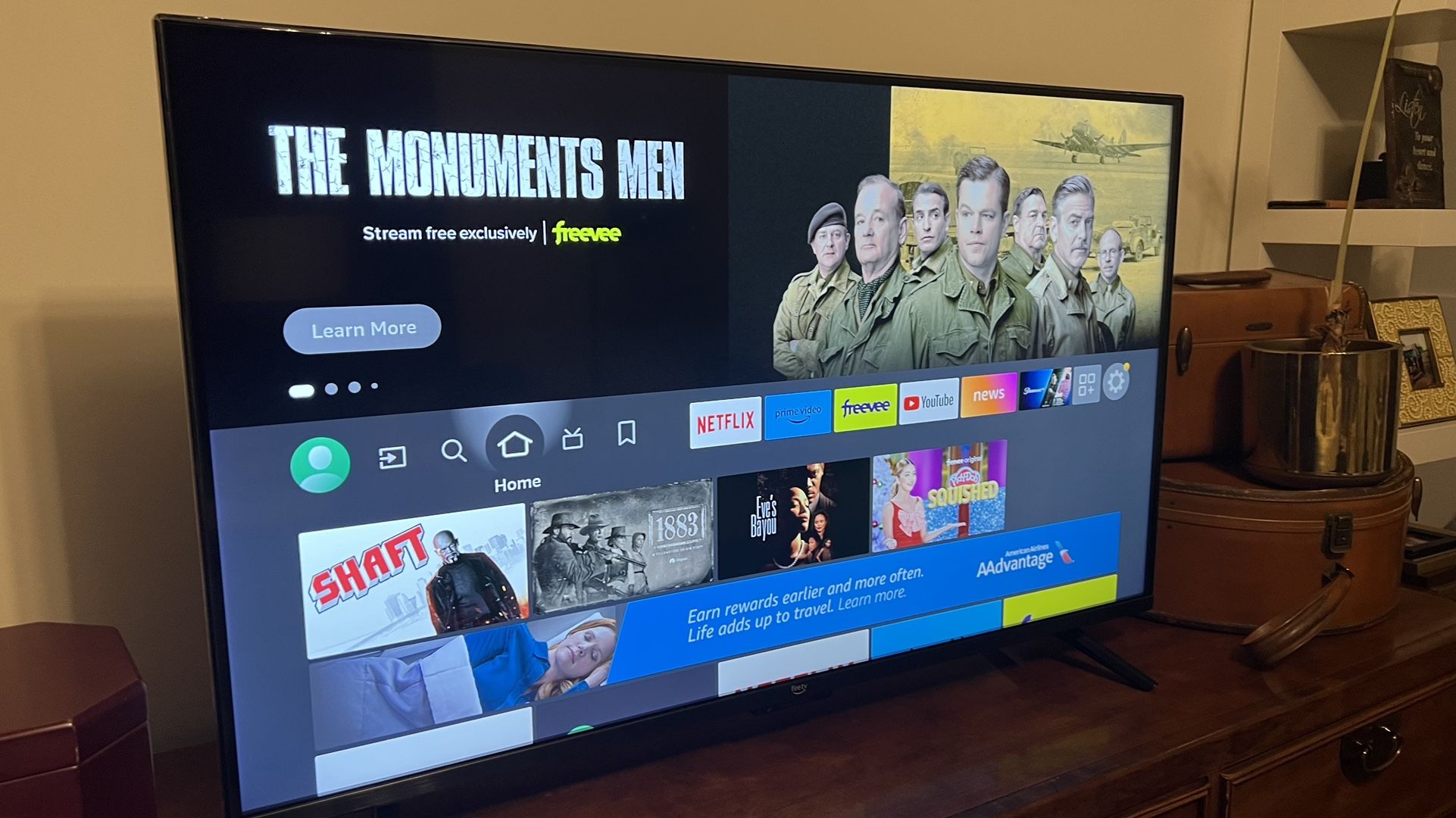 Amazon Fire TV 43" Omni Series 4K UHD smart TV, hands-free with Alexa