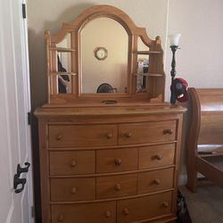 Bedroom Furniture Set (Full Size Bed Frame, Dresser, And Nightstand)