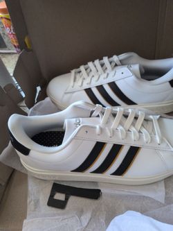 Adidas Grand Court 2.0 with focus orange