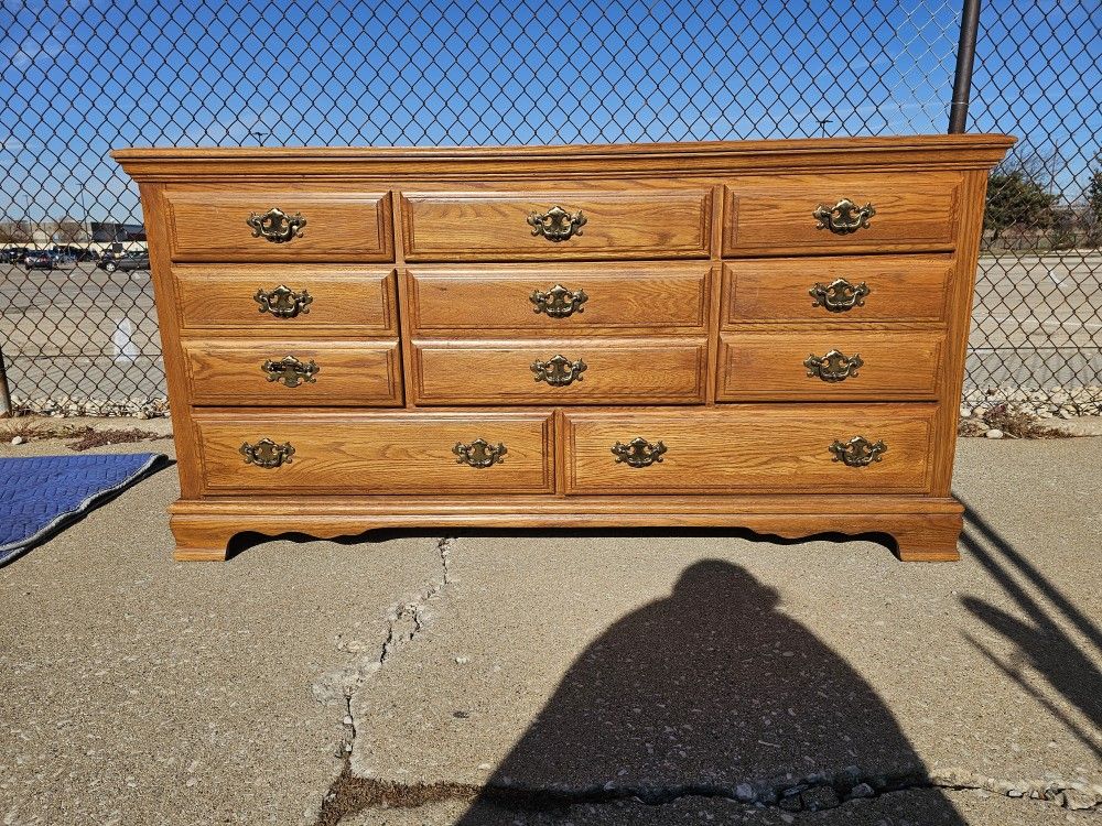Vintage 8 Drawer Dresser Solid Oak Wood by ATHENS FURNITURE 