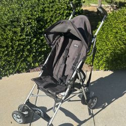 Chicco Lightweight Stroller- Collapsible With Carry Case 