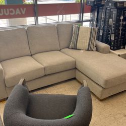 Light Gray  Couch With reversible chase lounge and accent pillow